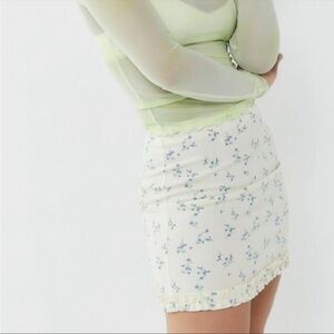 NWOT Urban Outfitters Ashton Ruffle Mini Skirt